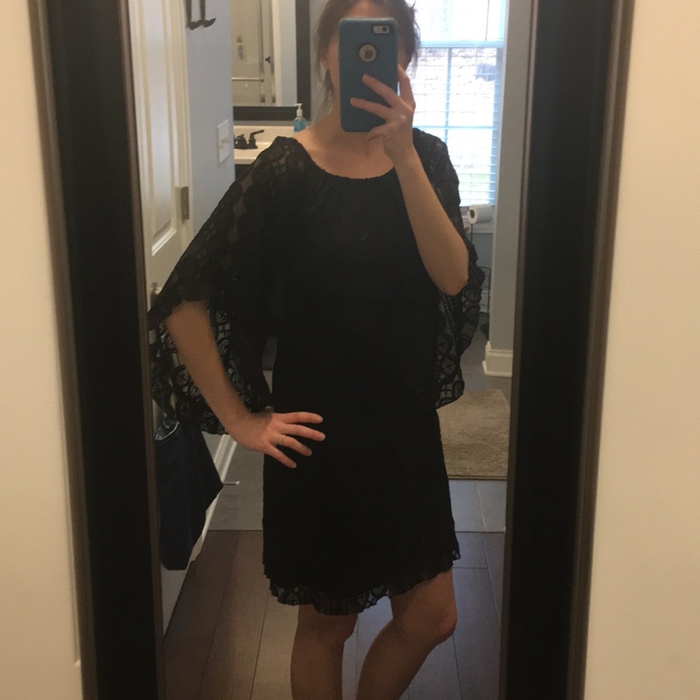 Black lace flare sleeve dress
